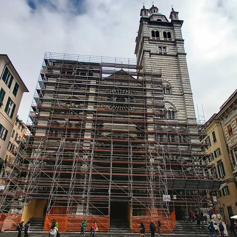 Scaffolding for the restoration of the Cathedral of San Lorenzo (Genoa, Italy)