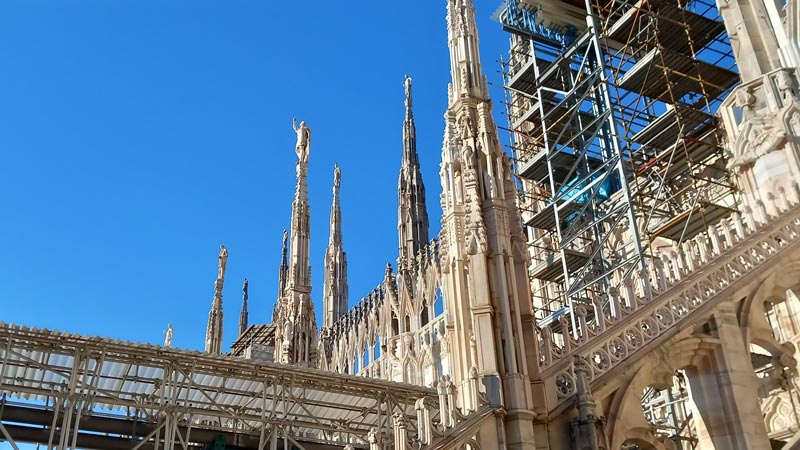 Andamios utilizados para la restauración de monumentos