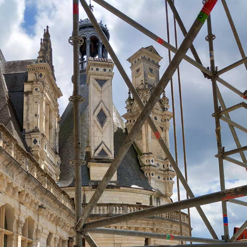 Chambord Castle (Chambord, France): scaffolding used for the monumental restoration of the castle.