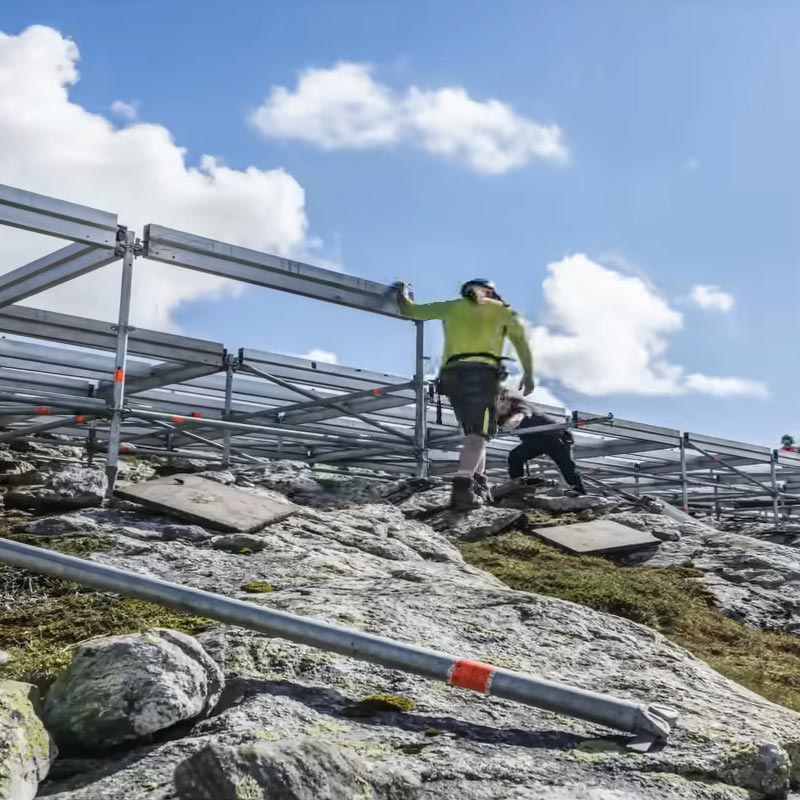 Етапи на създаване на снимачна площадка в Норвегия - Скеле, използвано за снимачната площадка на филма 