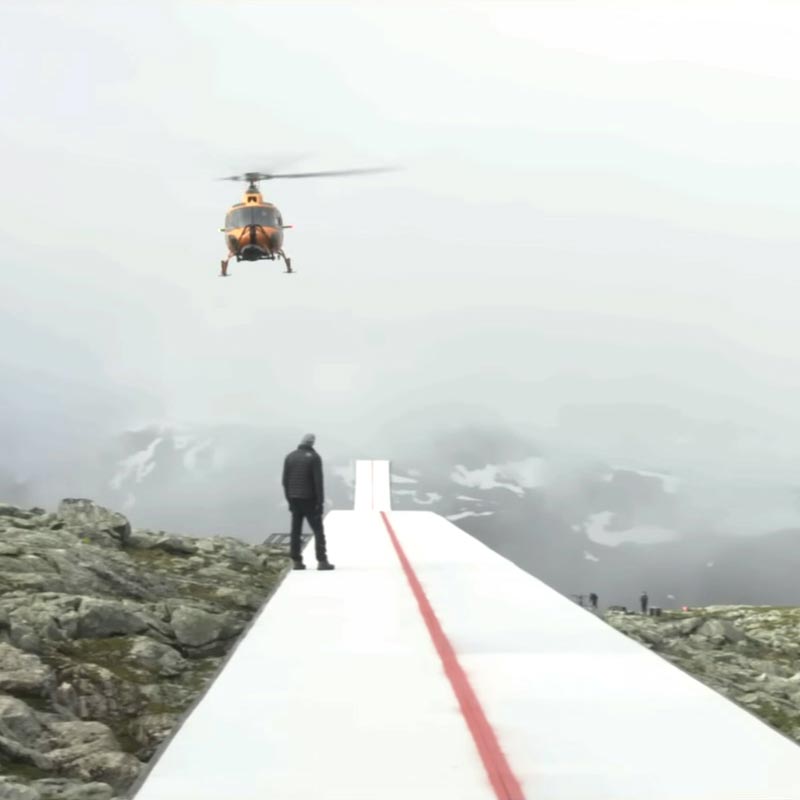 Lešení použité pro natáčení filmu Mission: Impossible - Smrtelné zúčtování - 1. část - from Paramount Pictures and Skydance.